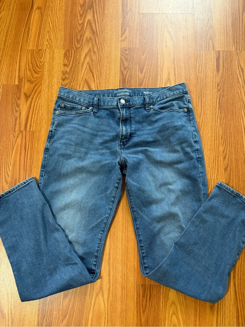 Banana Republic Men’s Skinny Jeans - Medium Blue Denim